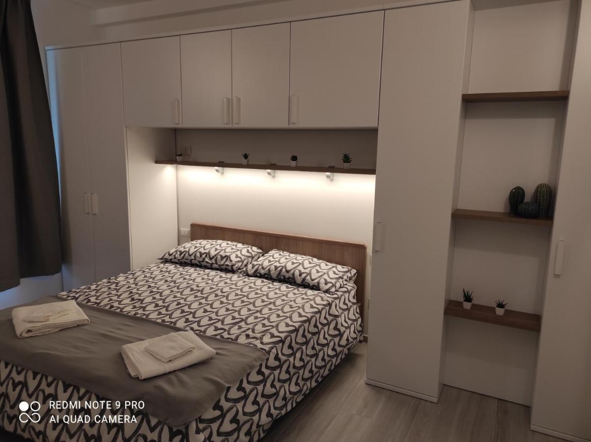 Blu Apartment Civitanova Marche Bagian luar foto