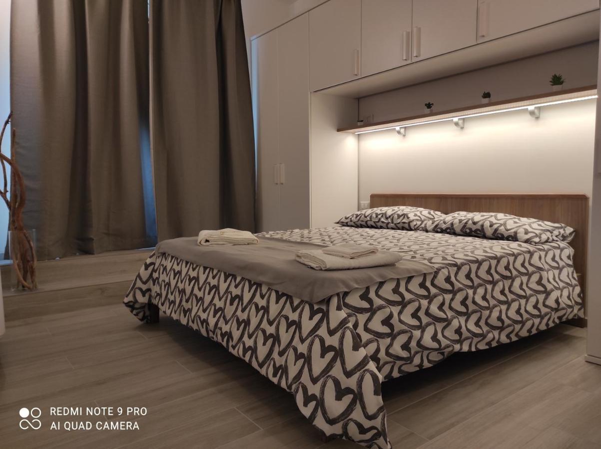 Blu Apartment Civitanova Marche Bagian luar foto